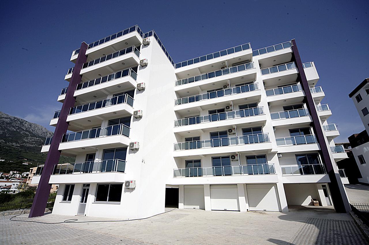 Sea Star Apartment Dobra Voda Ngoại thất bức ảnh