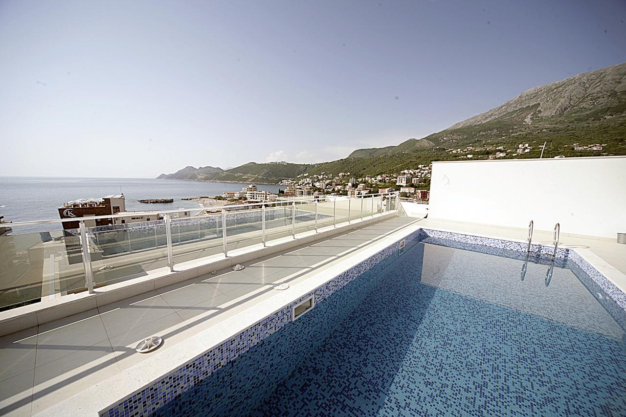 Sea Star Apartment Dobra Voda Ngoại thất bức ảnh