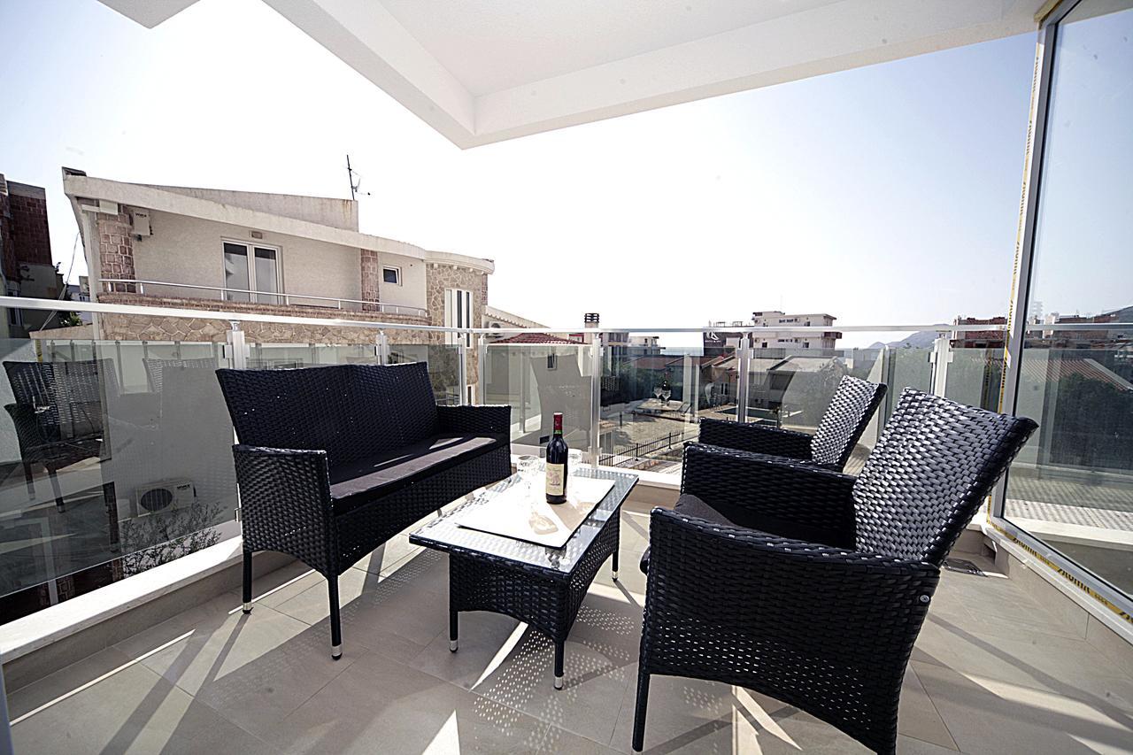 Sea Star Apartment Dobra Voda Ngoại thất bức ảnh