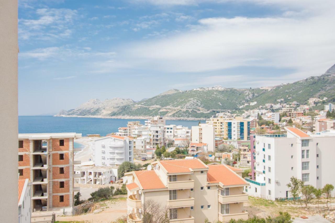 Sea Star Apartment Dobra Voda Ngoại thất bức ảnh